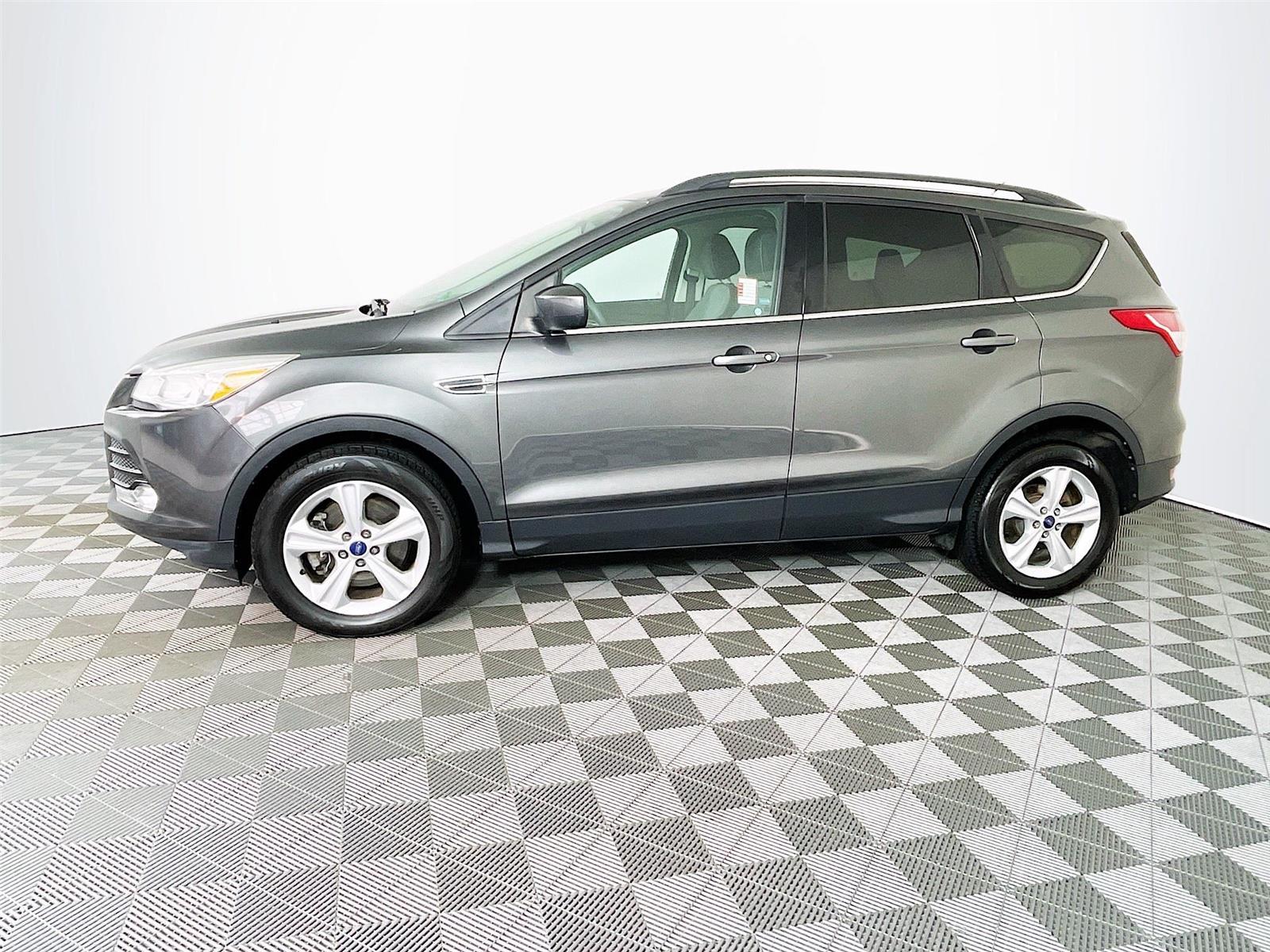 2015 Ford Escape SE photo 4