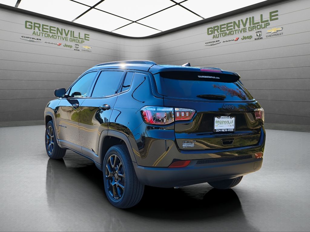 2026 Jeep Compass Latitude Altitude photo 4