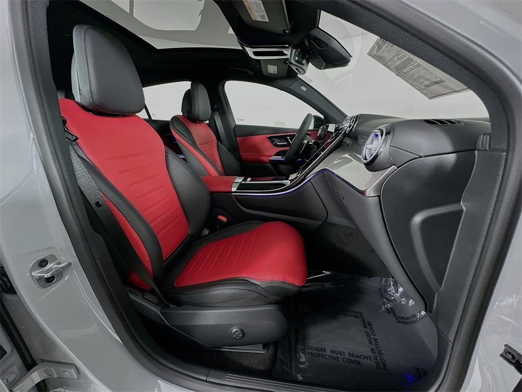 2026 Mercedes Benz GLC 43 AMG 4MATIC photo 28