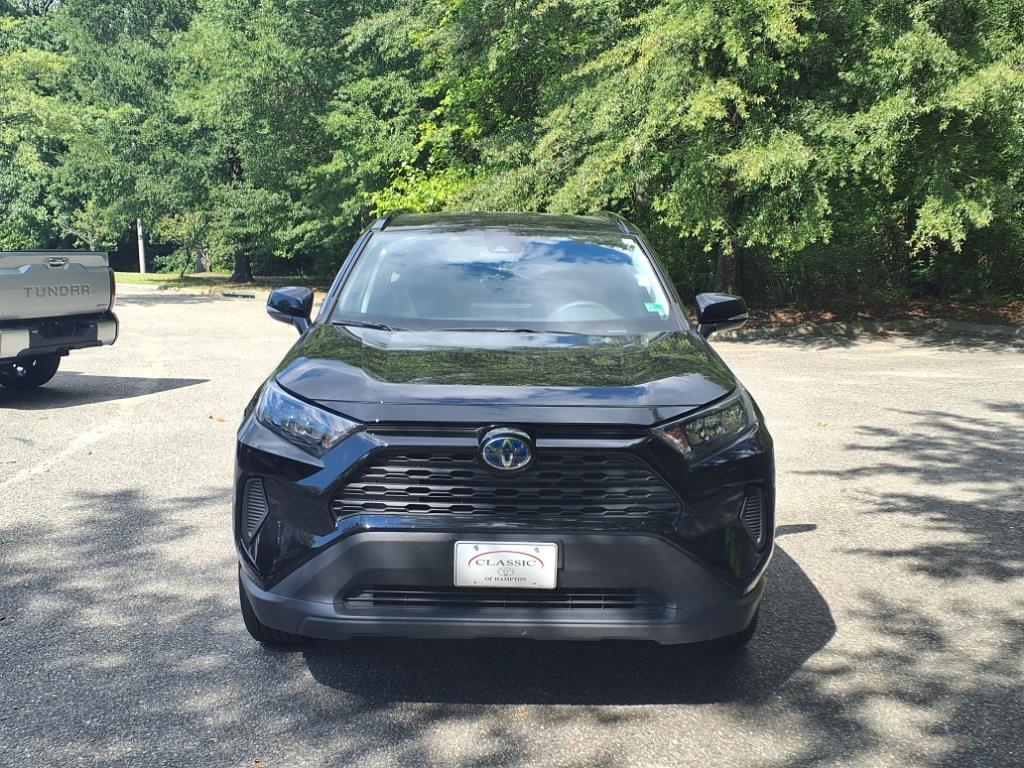 2022 Toyota RAV4 Hybrid LE photo 2