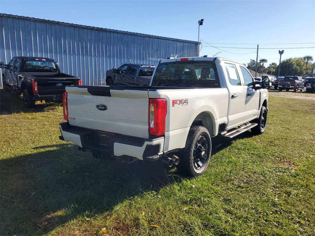 2026 Ford F-250 XL photo 2