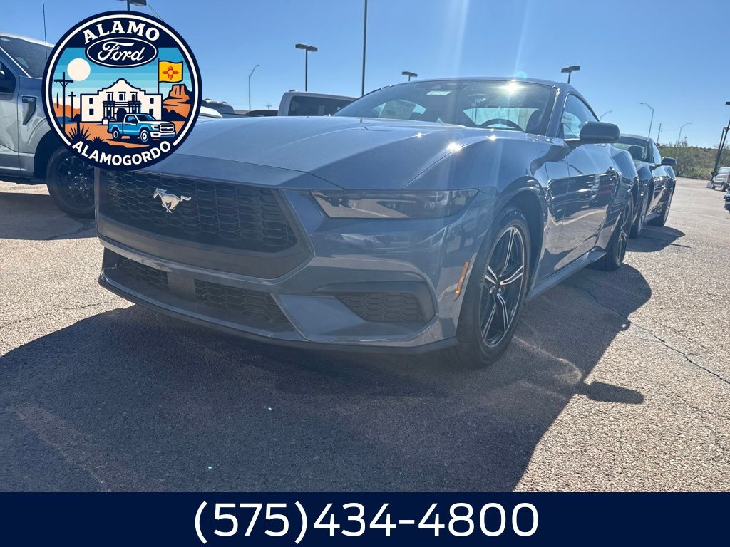 2025 Ford Mustang EcoBoost's photo