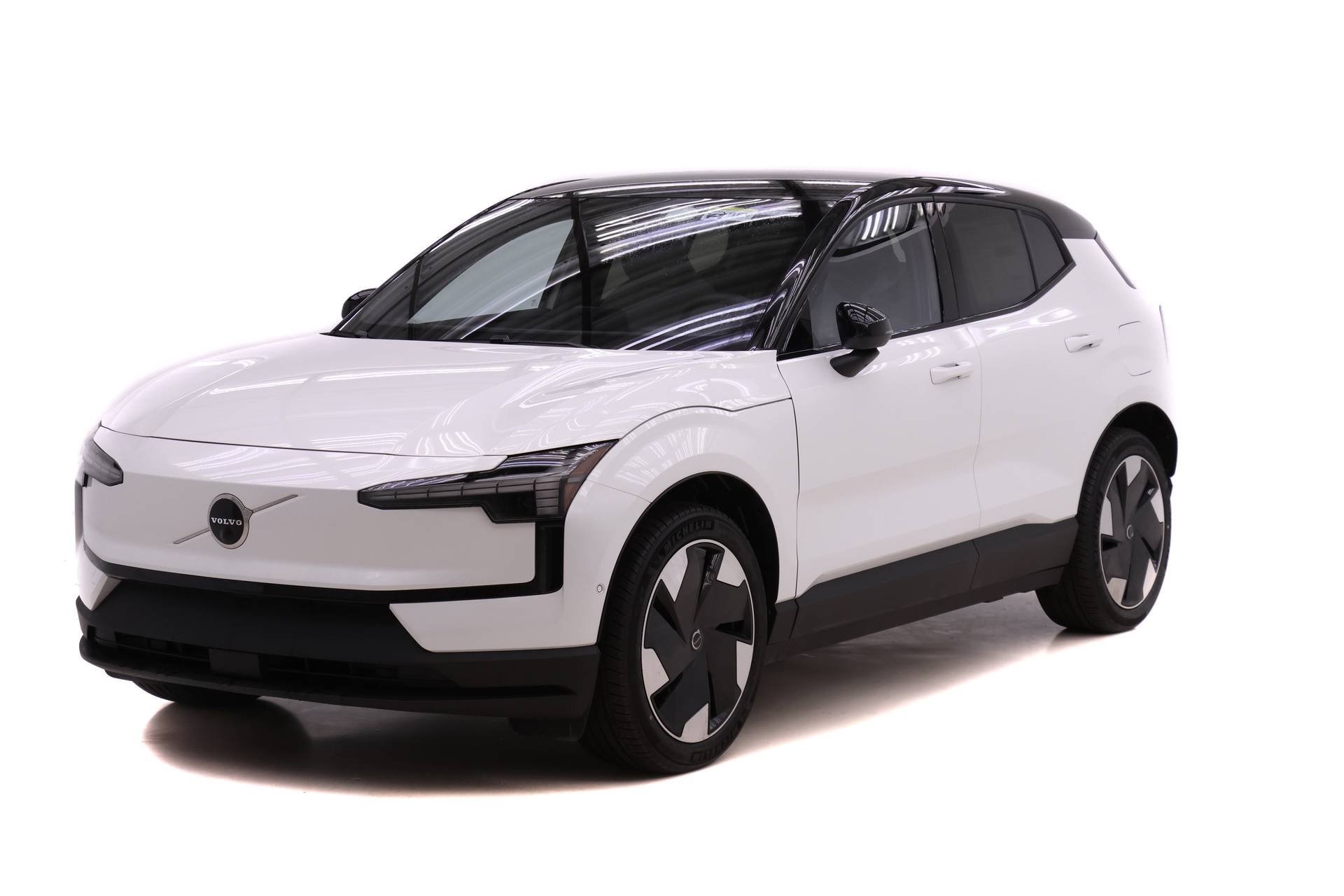 2026 Volvo EX30 Ultra's photo