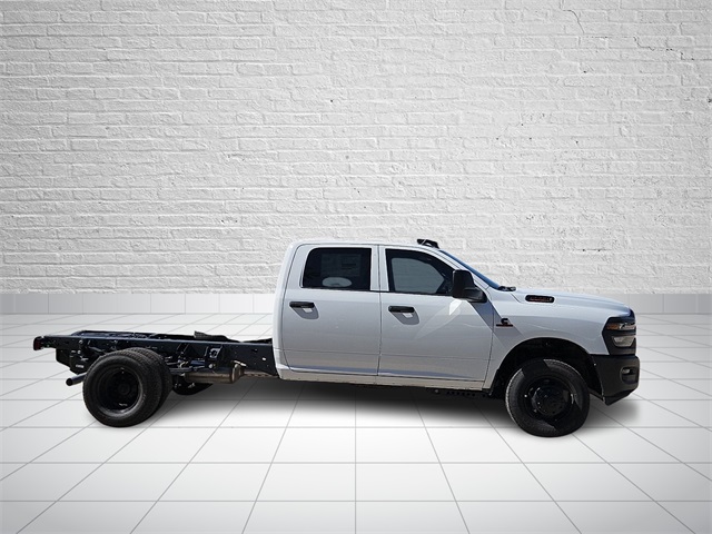 2026 Ram 3500 Tradesman photo 5