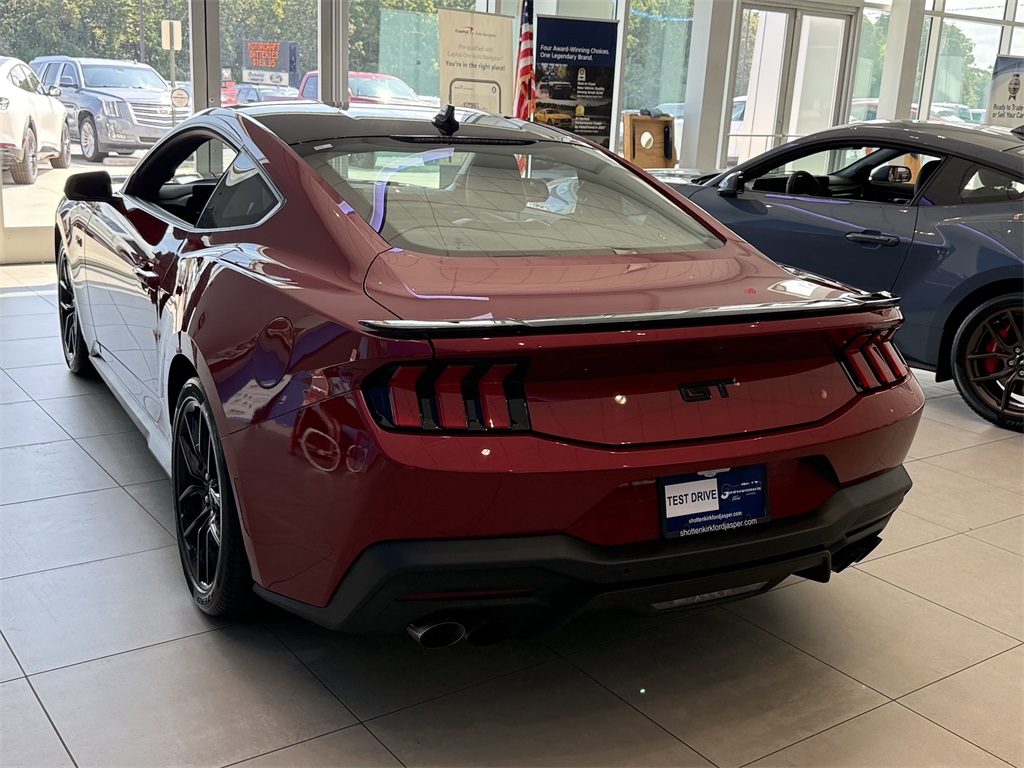 2024 Ford Mustang GT photo 5