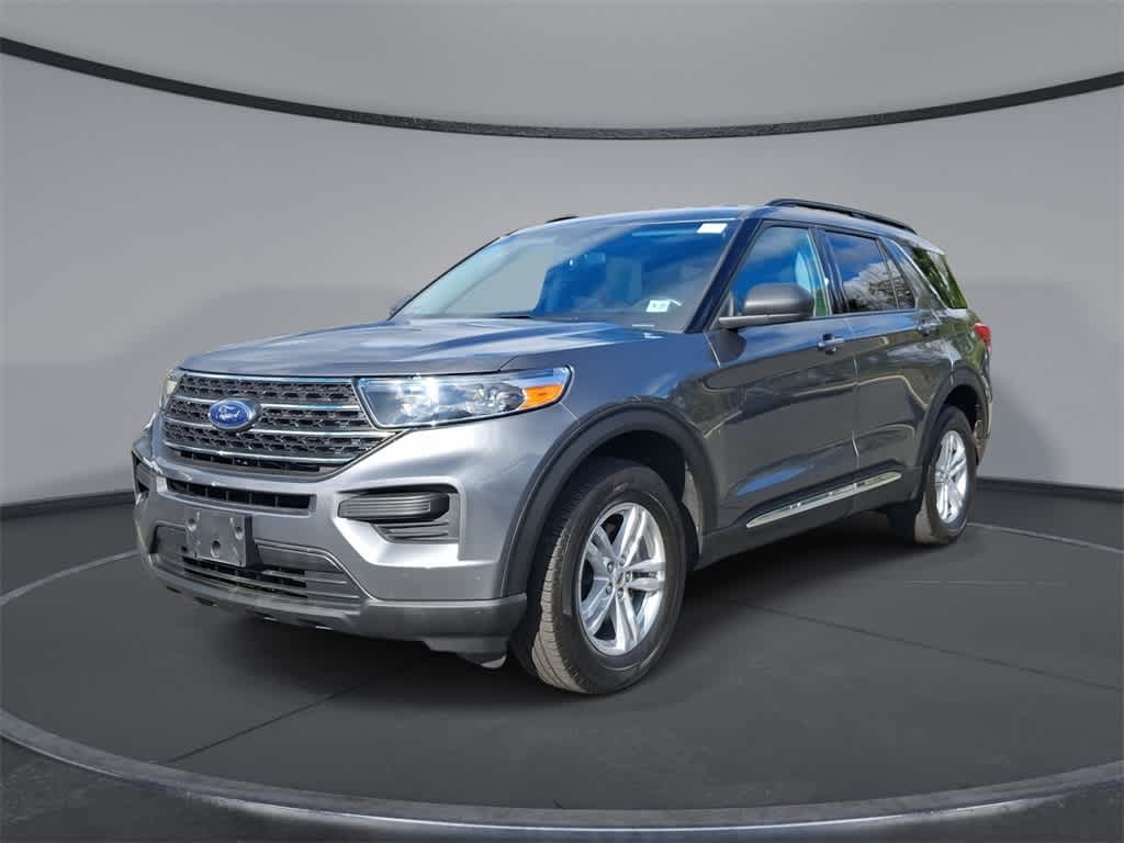 2022 Ford Explorer XLT's photo
