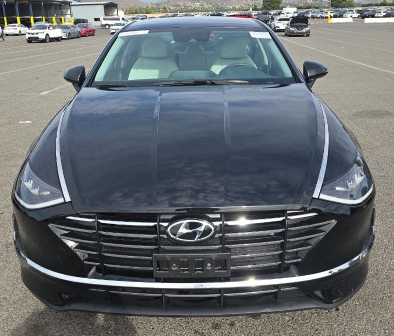 Used 2023 Hyundai Sonata SE with VIN KMHL24JA8PA257395 for sale in Kansas City