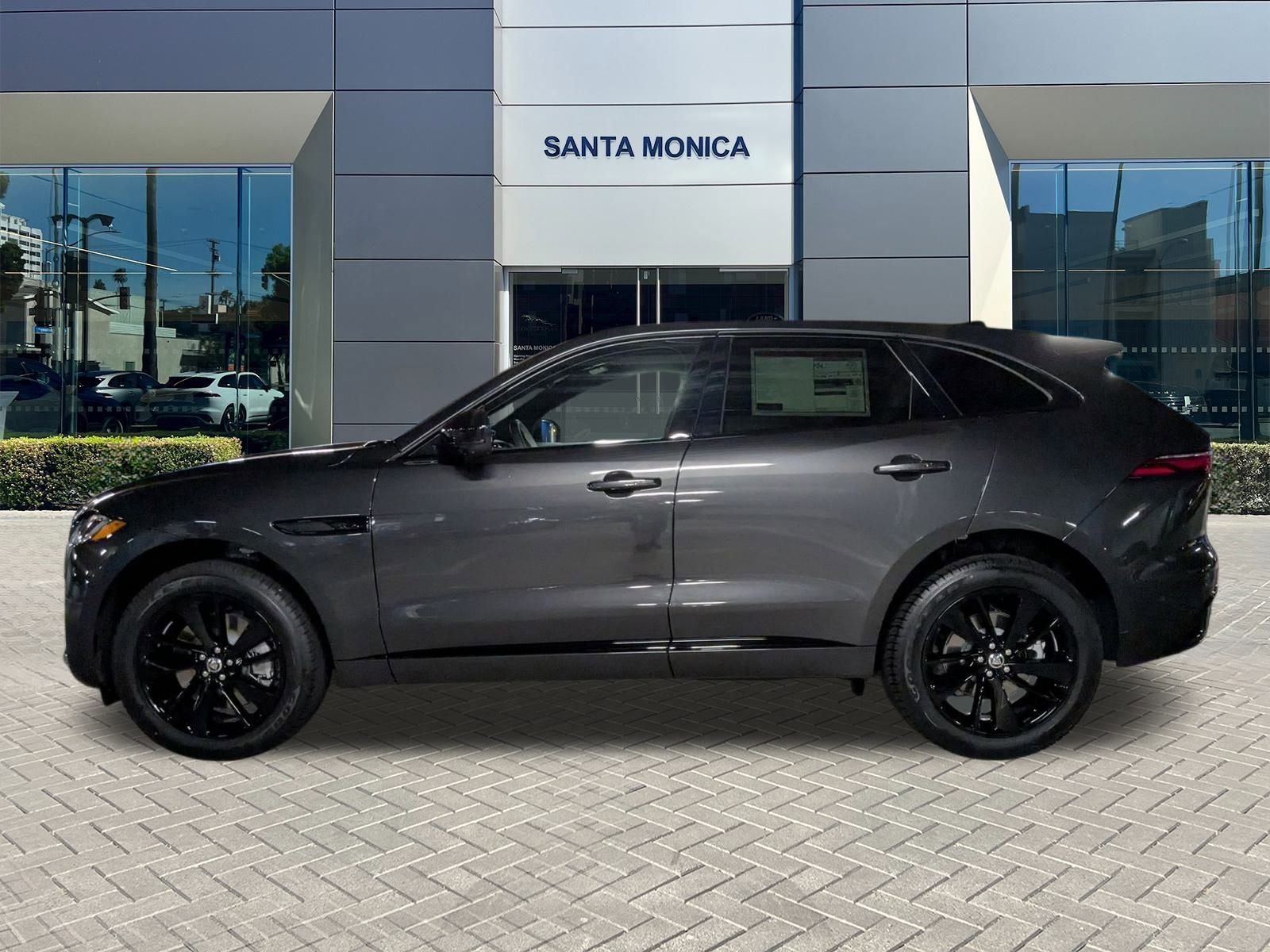 2026 Jaguar F-PACE P250 R-Dynamic S photo 4