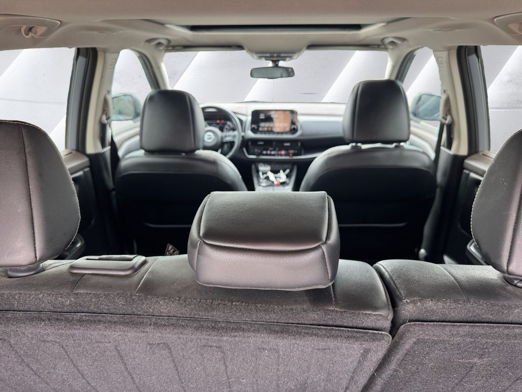 2021 Nissan Rogue SL photo 8