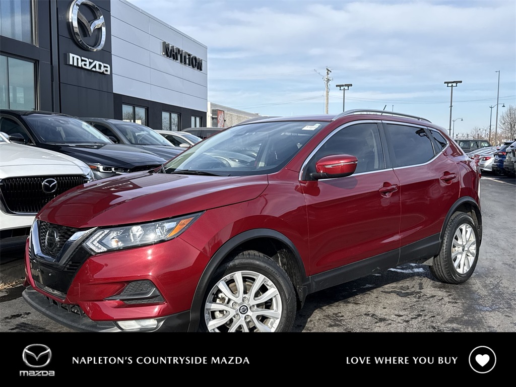 2021 Nissan Rogue Sport SV's photo