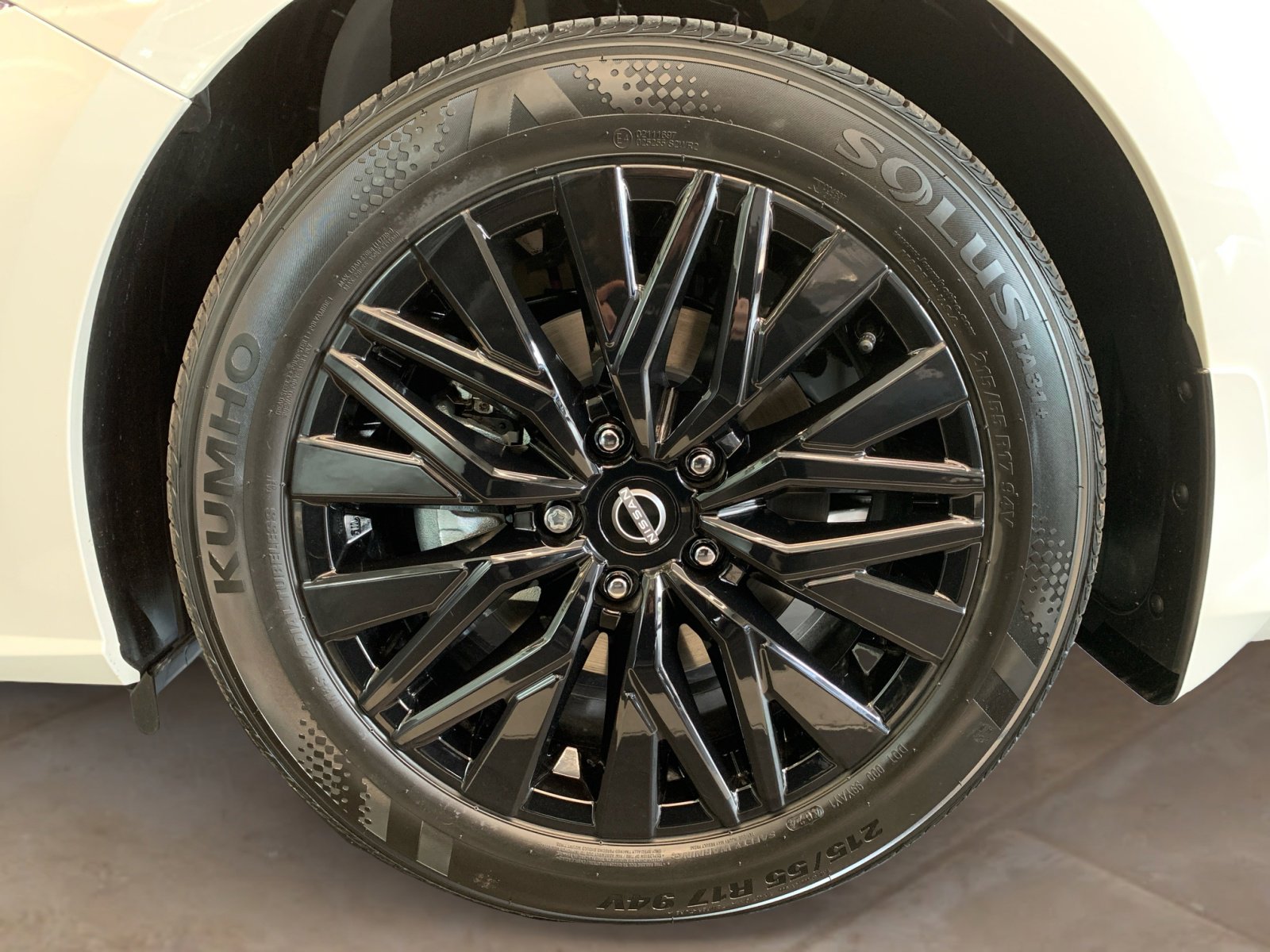 2025 Nissan Altima SV photo 24