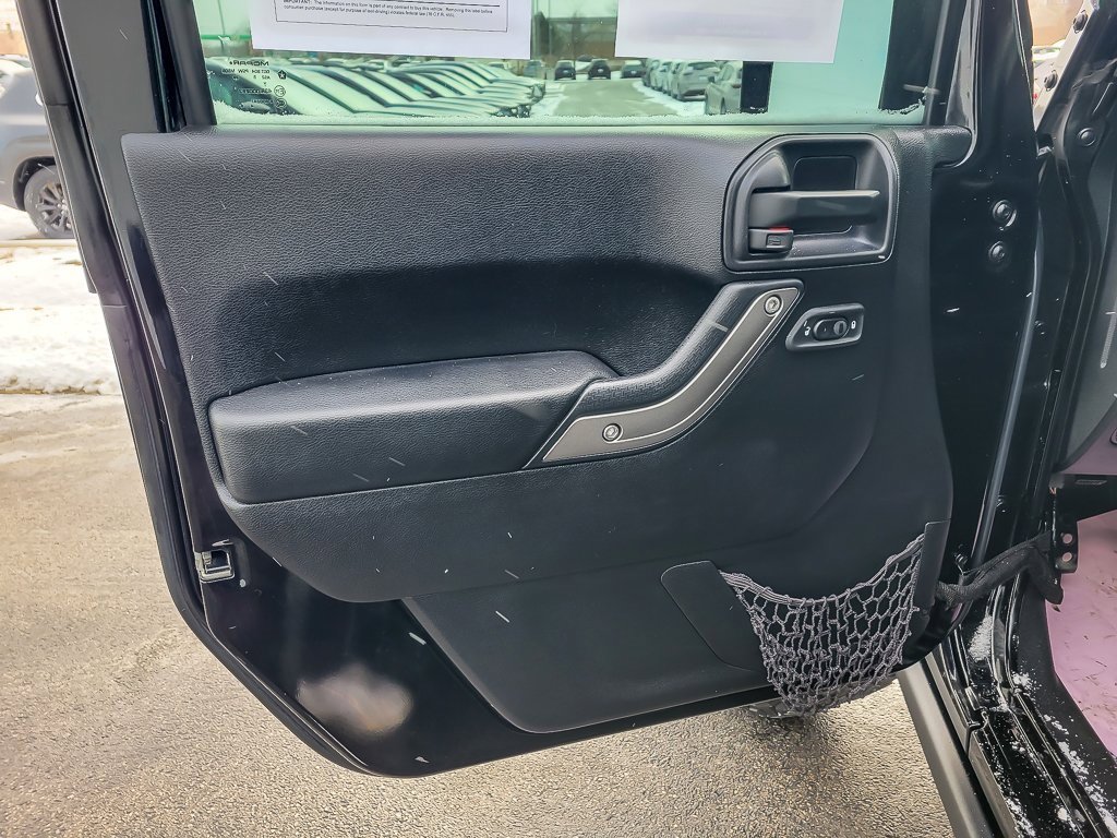 2016 JEEP WRANGLER - Image 14