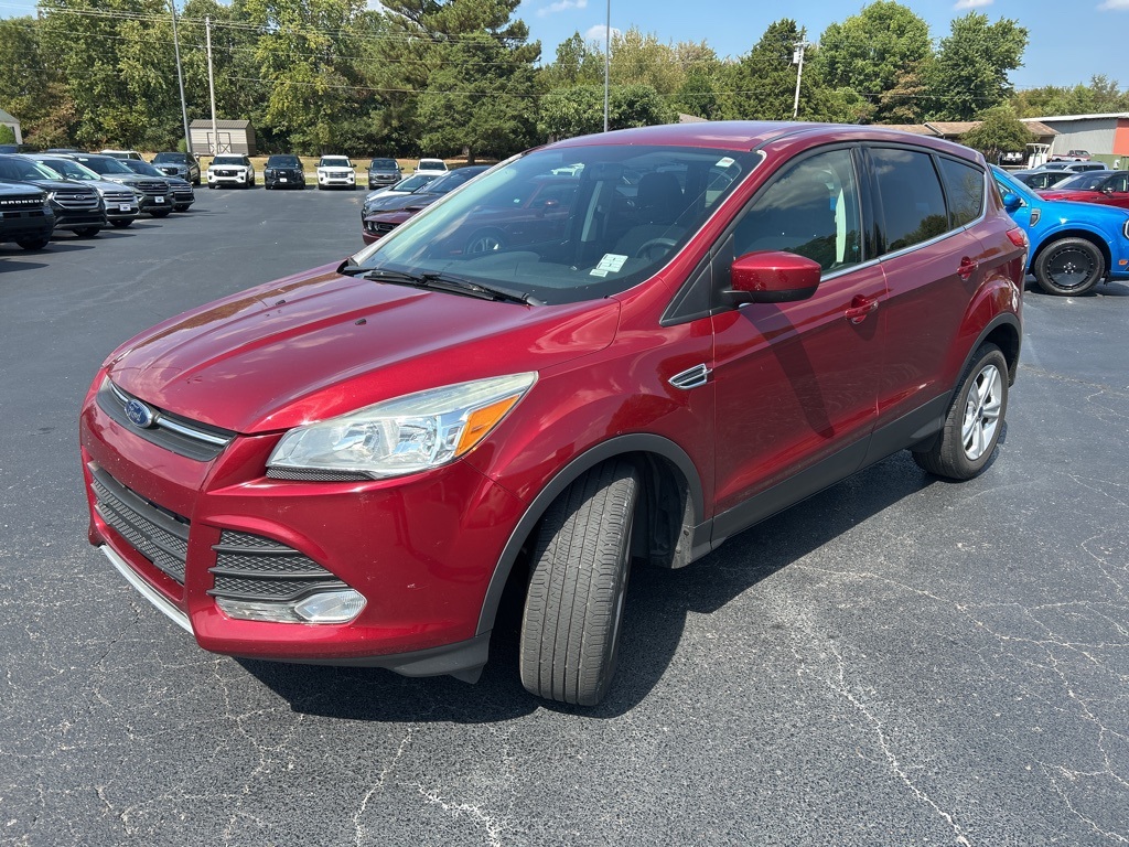 2015 Ford Escape SE photo 2