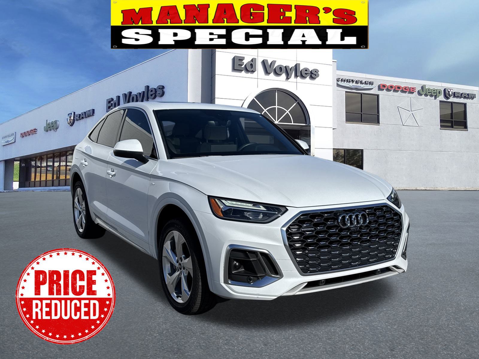 2022 Audi Q5 Sportback Premium Plus's photo