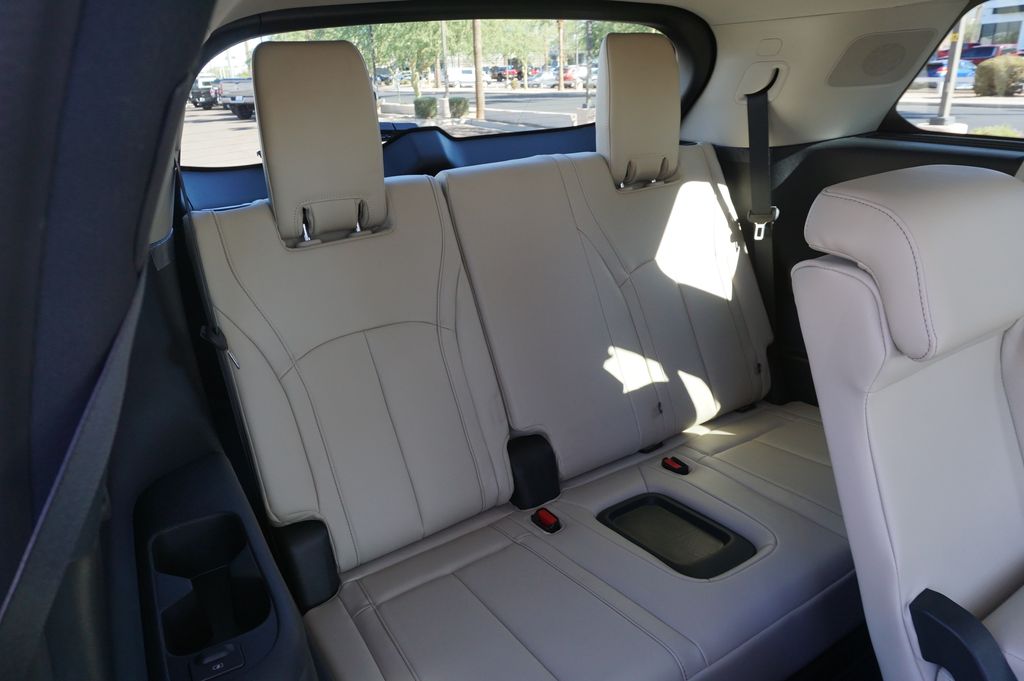 2025 Infiniti QX60 Luxe photo 10