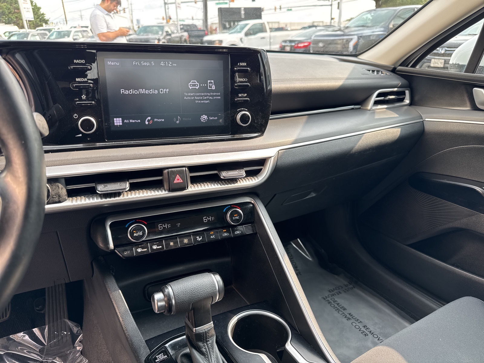 2022 Kia K5 LXS photo 10