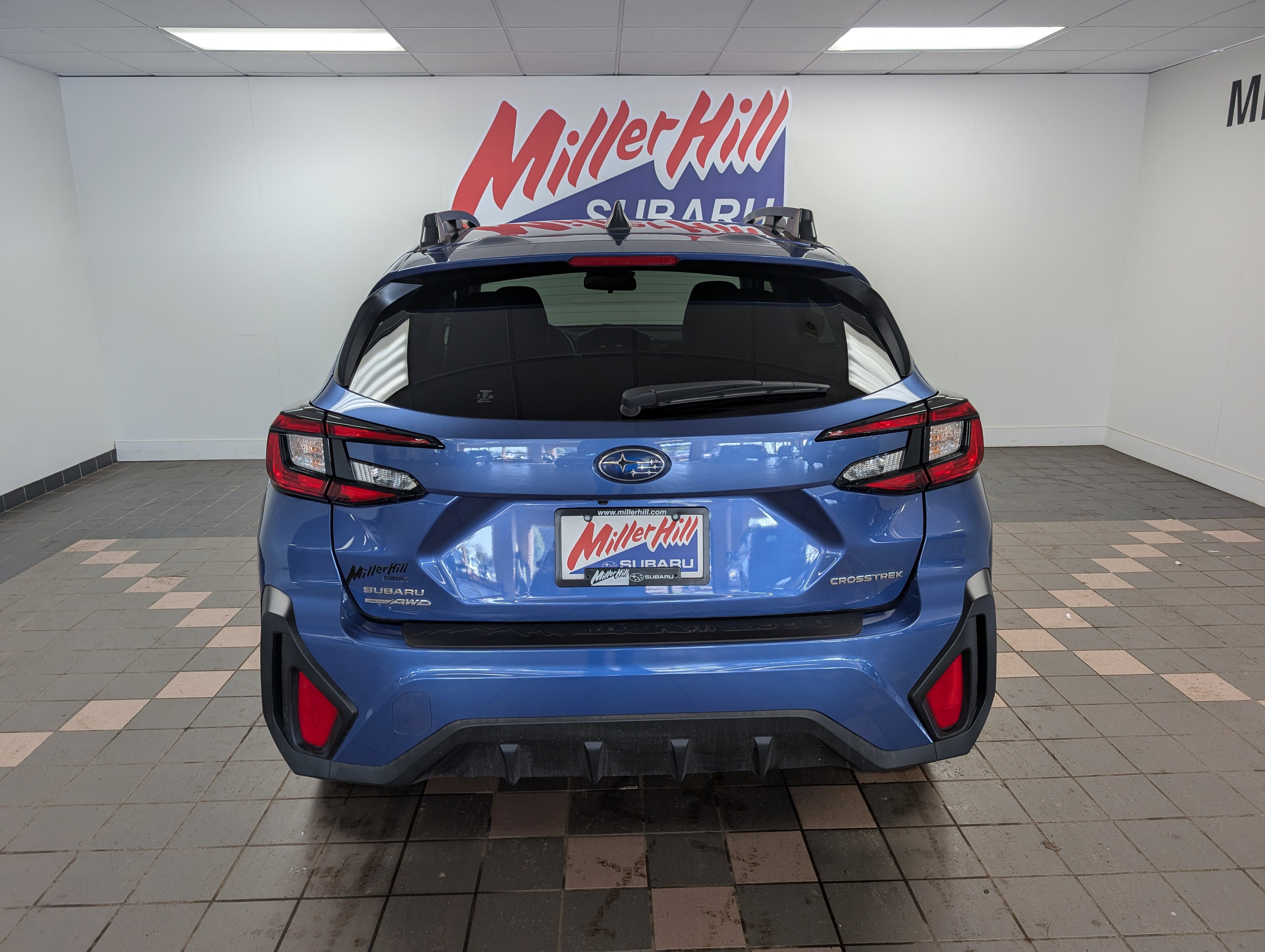 2025 Subaru Crosstrek Premium photo 9