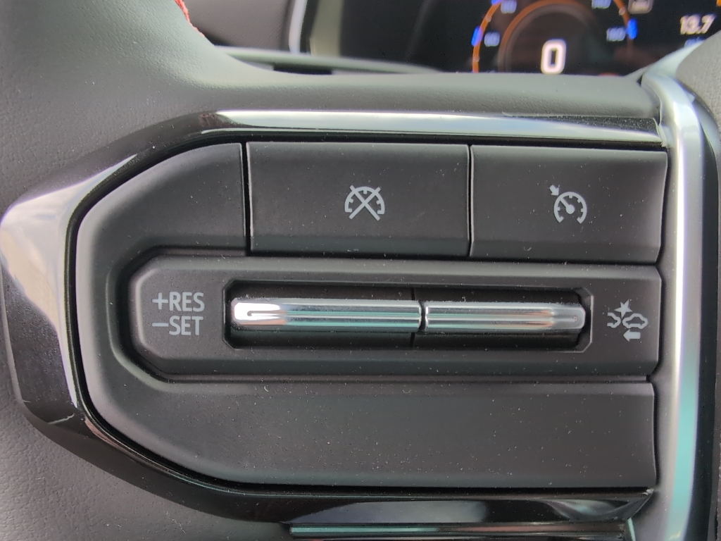 2025 Chevrolet Colorado Z71 photo 22