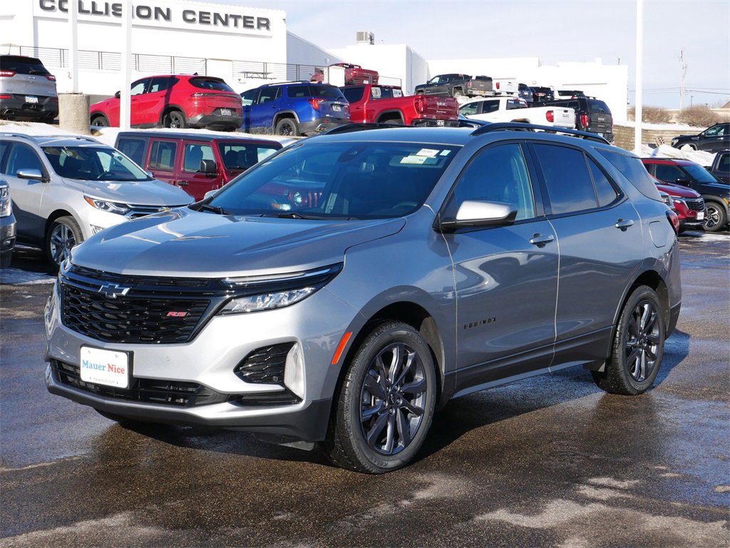 Used 2024 Chevrolet Equinox RS with VIN 3GNAXWEG2RS136975 for sale in Inver Grove Heights, Minnesota