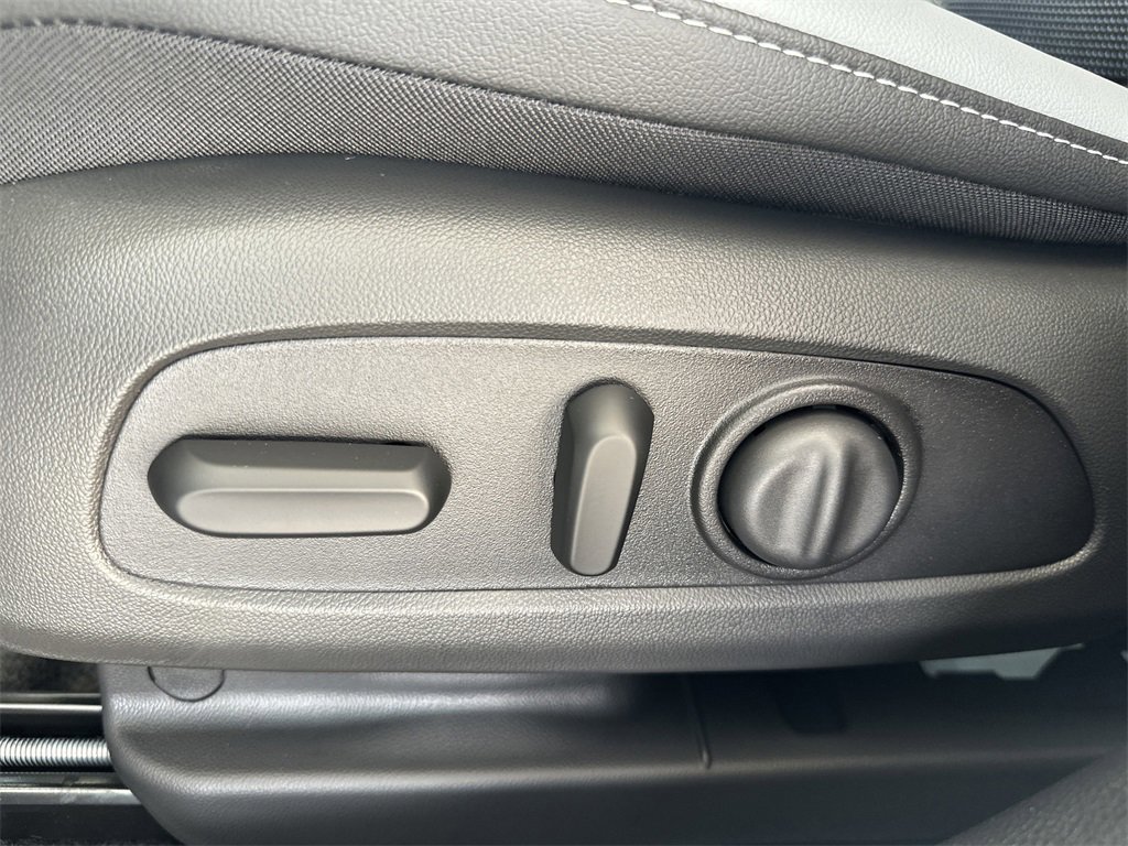 2026 Buick Envista Preferred photo 12