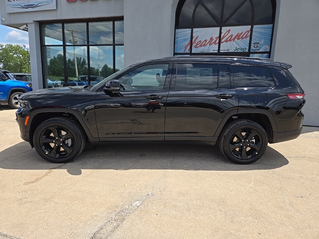 2025 Jeep Grand Cherokee Limited photo 4