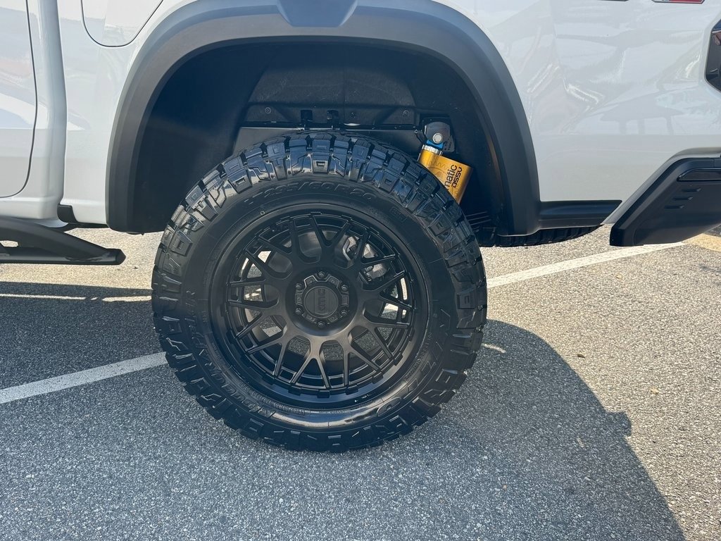 2026 Chevrolet Colorado ZR2 photo 17