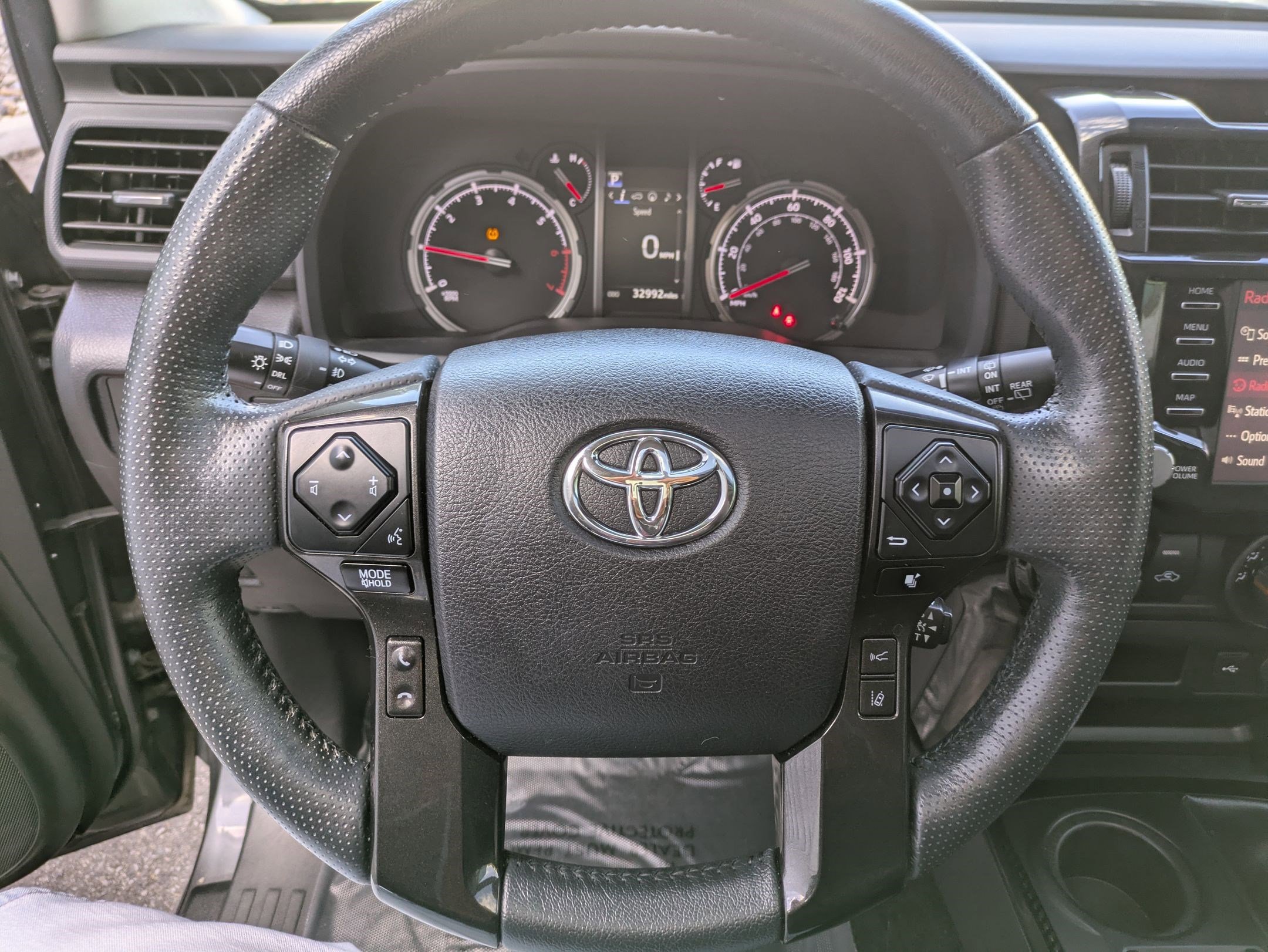 2023 Toyota 4Runner TRD photo 16
