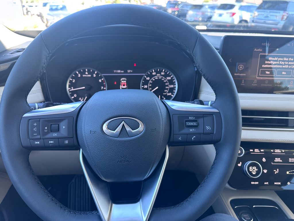 2025 Infiniti QX60 Pure photo 17