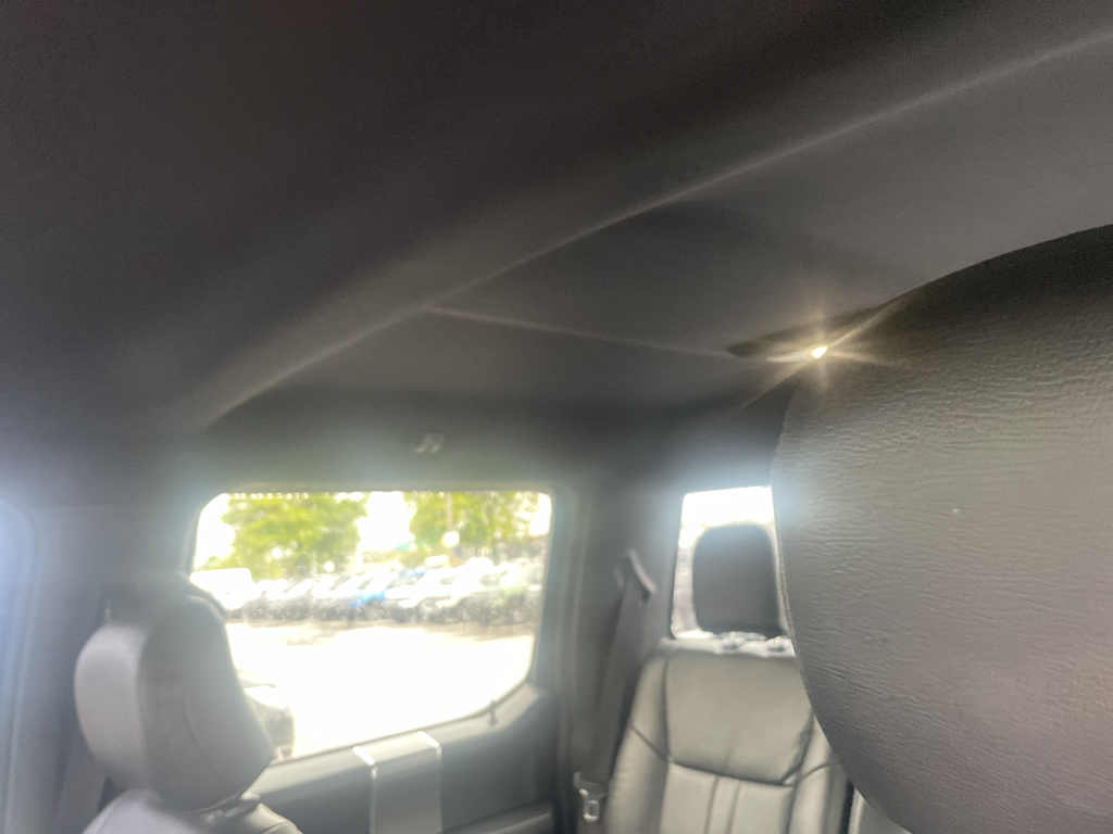 2015 Ford F-150 XLT photo 3