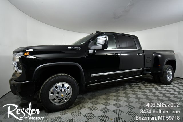 2026 Chevrolet Silverado 3500HD High Country's photo