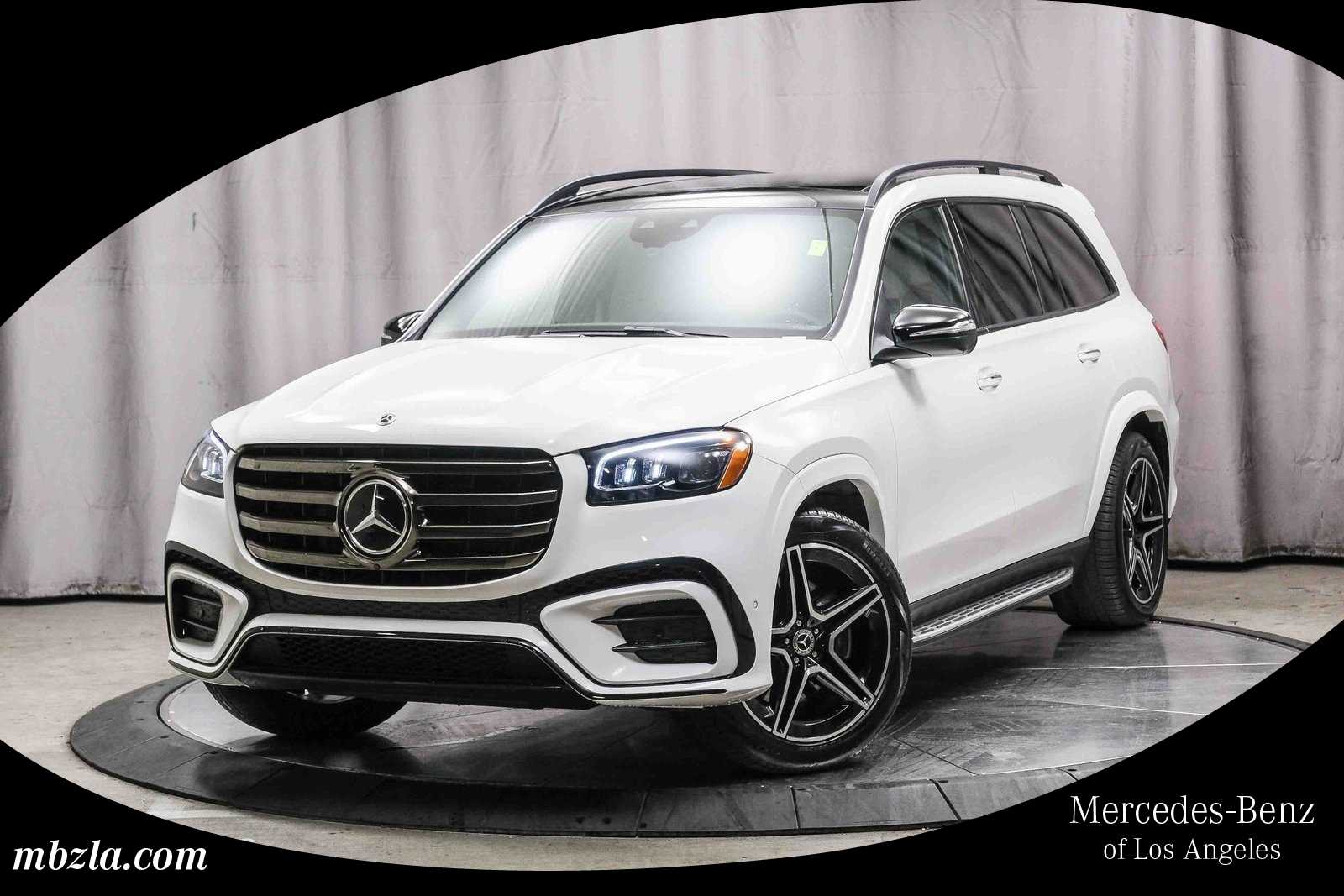 2025 Mercedes-Benz GLS Base's photo