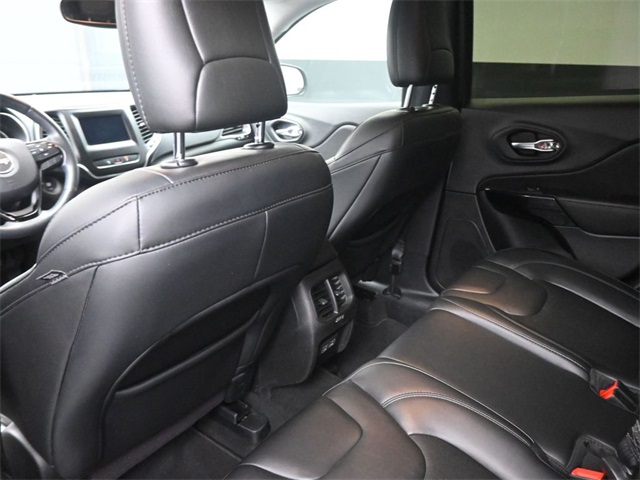 2021 Jeep Cherokee Altitude photo 2