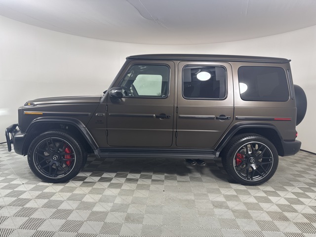 2025 Mercedes Benz G 63 AMG photo 4