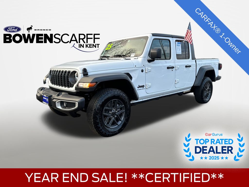 2025 Jeep Gladiator Sport S's photo