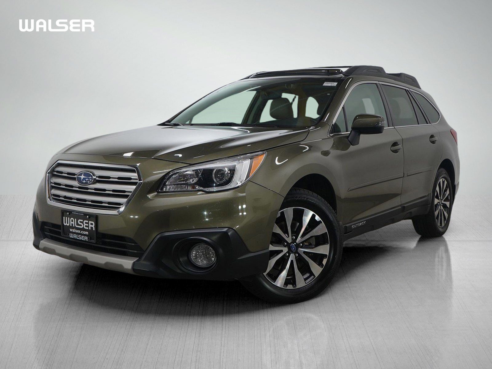 2015 Subaru Outback Limited's photo