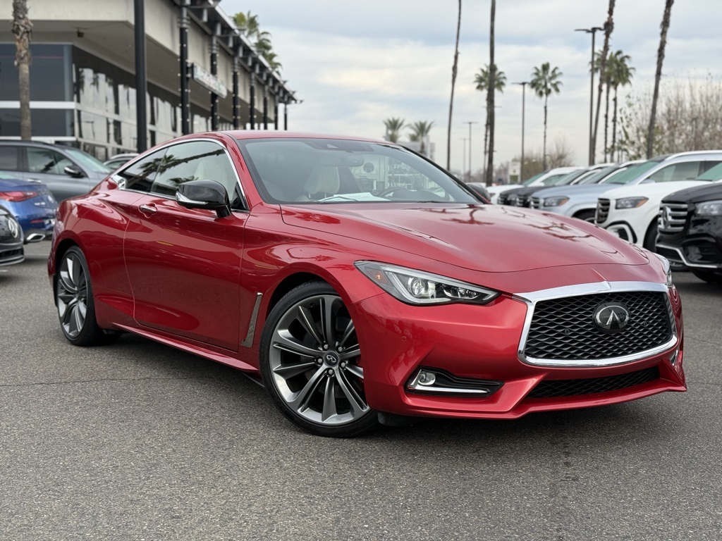 2019 INFINITI Q60 Coupe RED SPORT's photo