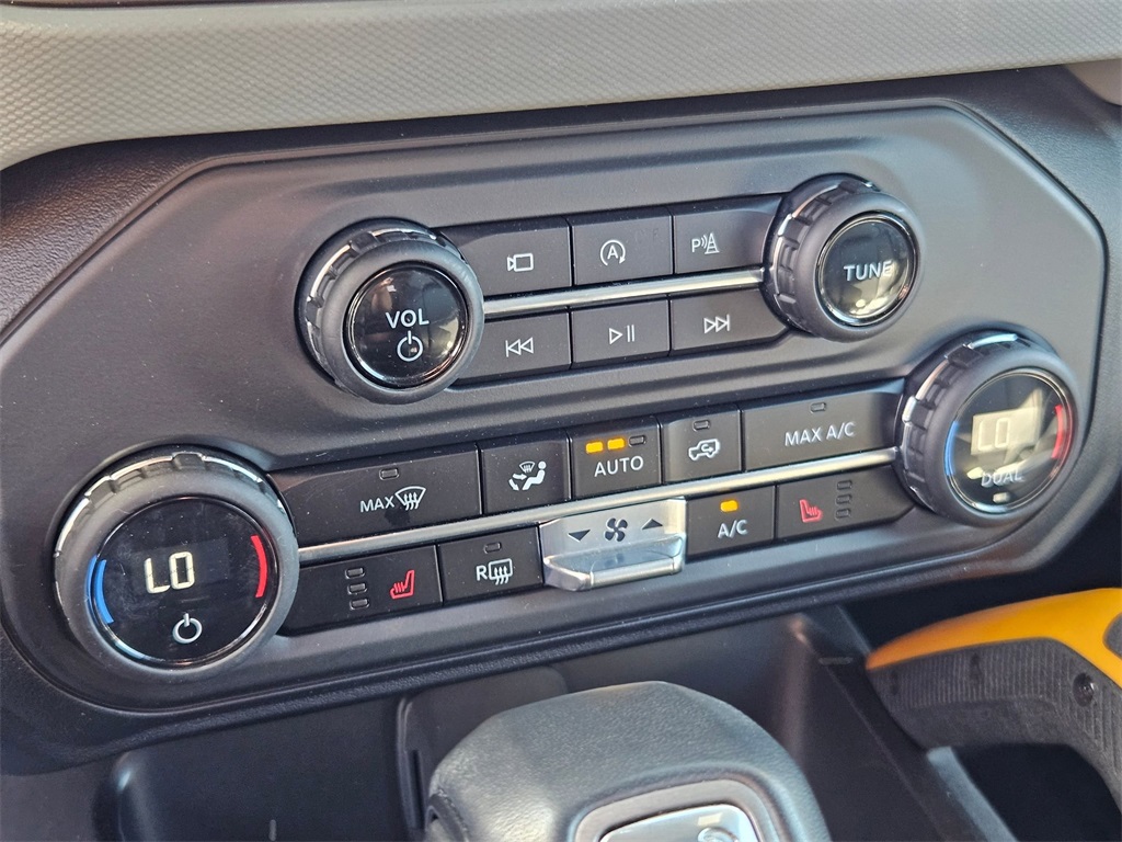 2023 Ford Bronco Badlands photo 20