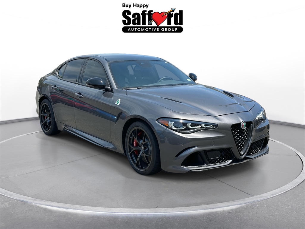 2024 Alfa Romeo Giulia Quadrifoglio's photo