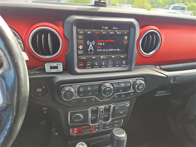 2020 Jeep Gladiator Rubicon photo 21