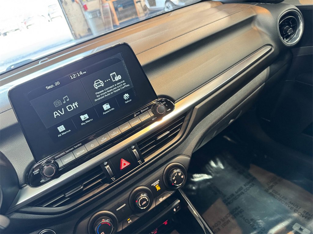 2020 Kia Forte GT-Line photo 43