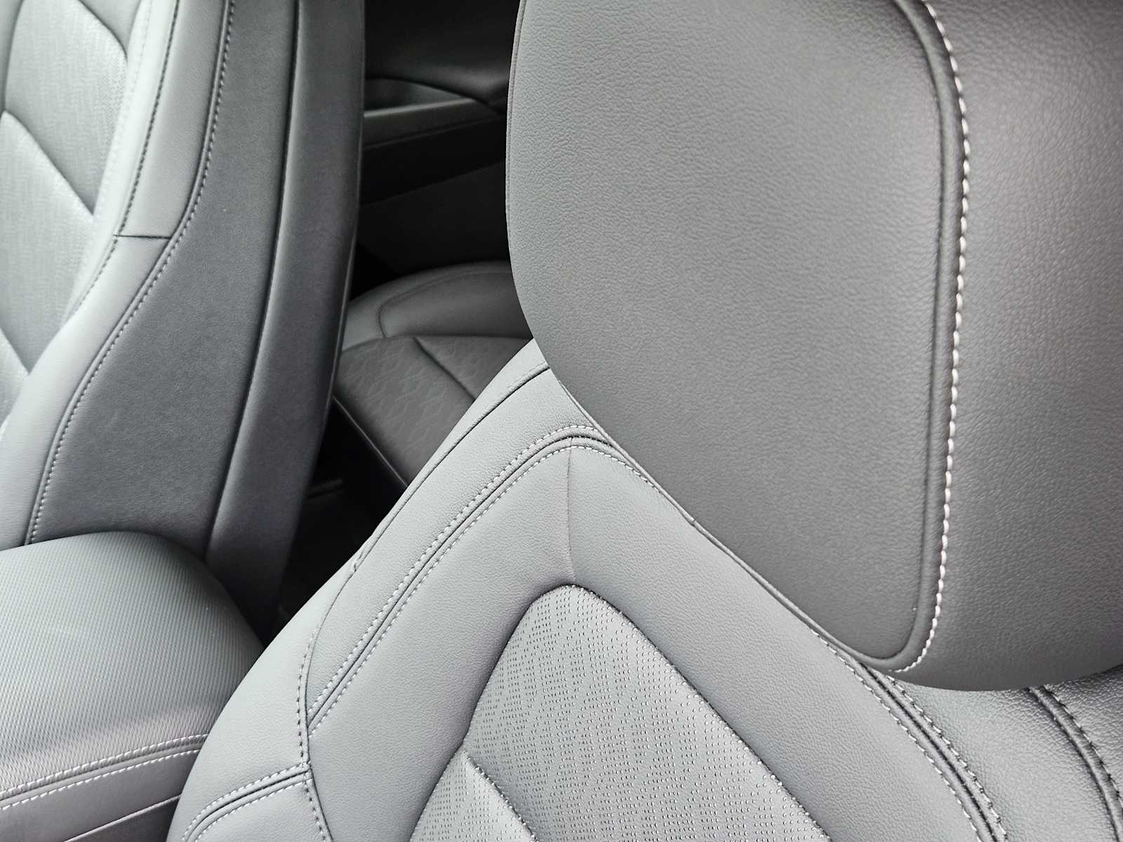 2026 Chevrolet Equinox LT photo 20