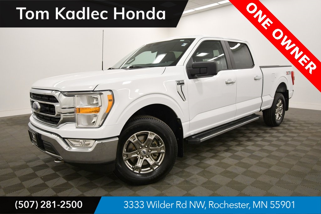 Used 2021 Oxford White Ford XLT image 1