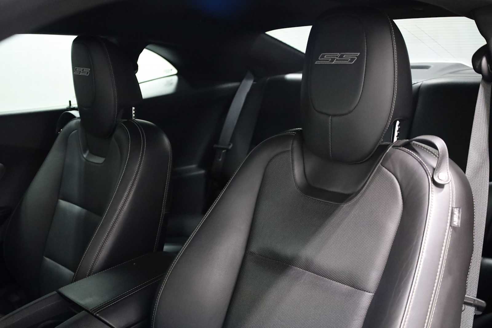 2010 Chevrolet Camaro 2SS photo 18