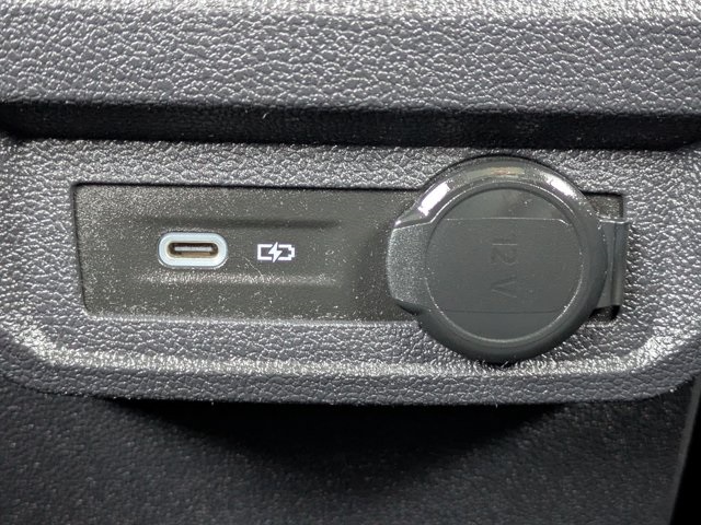 2022 Volkswagen Tiguan SE R-Line Black photo 12