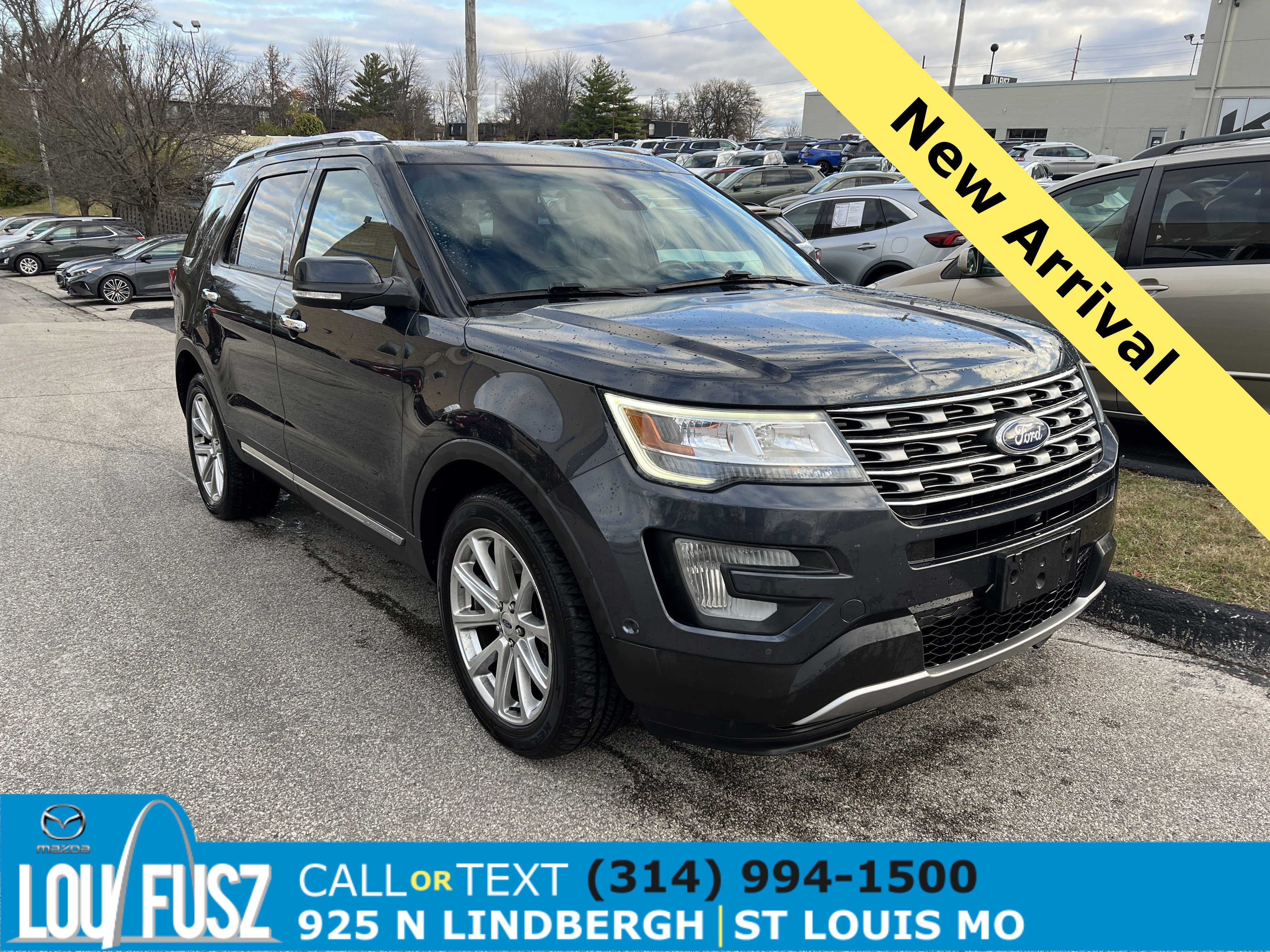2017 Ford Explorer Limited's photo