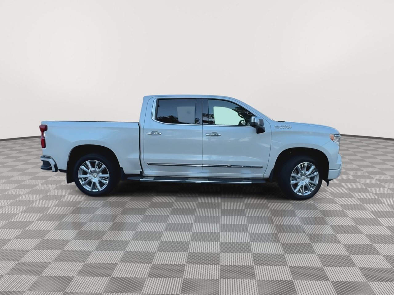 2024 Chevrolet Silverado 1500 High Country photo 9