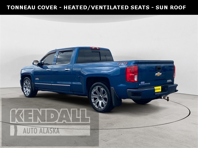 2018 Chevrolet Silverado 1500 High Country photo 3