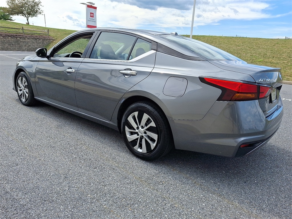 2020 Nissan Altima 2.5 S photo 6