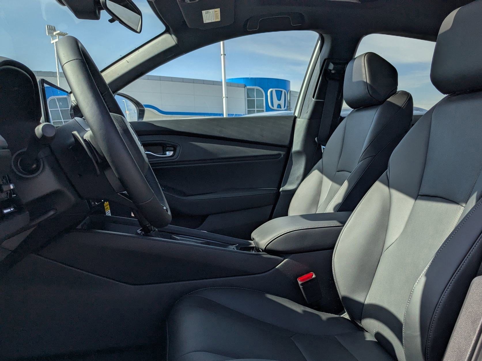 2025 Honda Accord Hybrid Sport-L photo 14