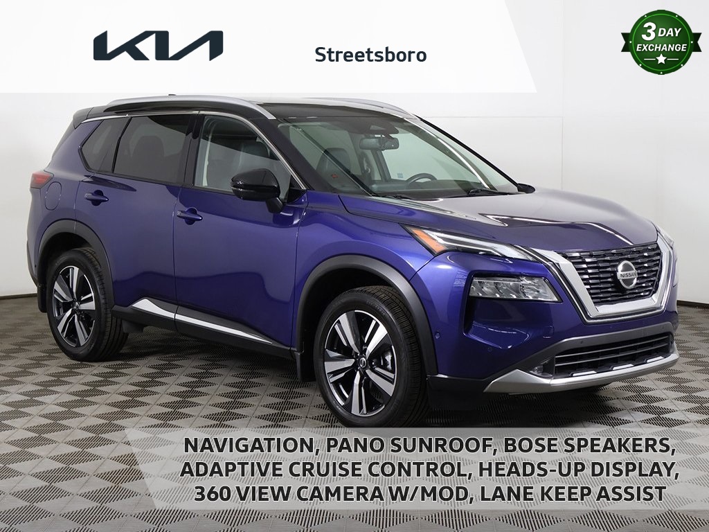 2021 Nissan Rogue Platinum's photo